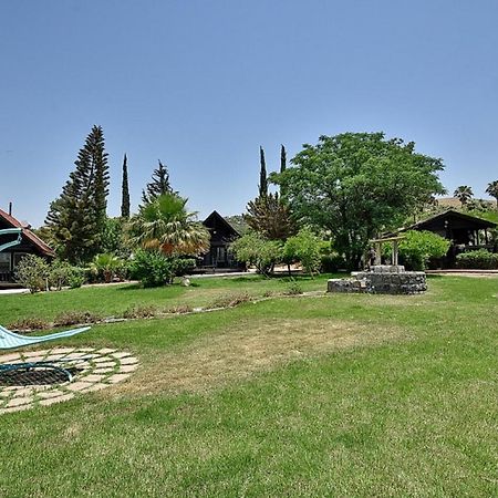 Golana Villa Рош Пина Екстериор снимка